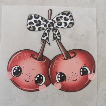 Bügelbild süßes Leo-Kirschenduo