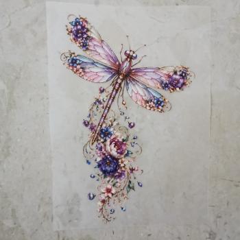 Bügelbild wundervolle Libelle lila