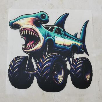 Bügelbild Hammerhai-Monstertruck