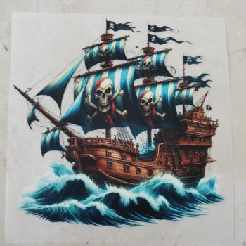Bügelbild farbiges Piratenschiff hell