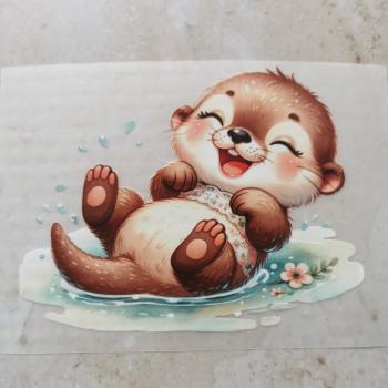 Bügelbild knuffiger Otter schwimmend