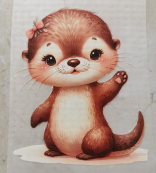 Bügelbild knuffiges Ottermädchen winkend