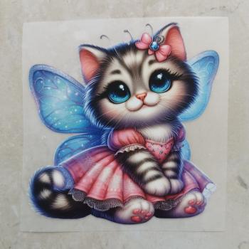 Bügelbild Feenkatze mit Schleife