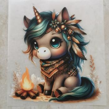 Bügelbild süßes Boho-Einhorn sitzend