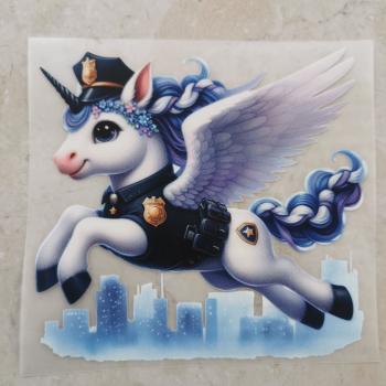 Bügelbild Polizeieinhorn fliegend