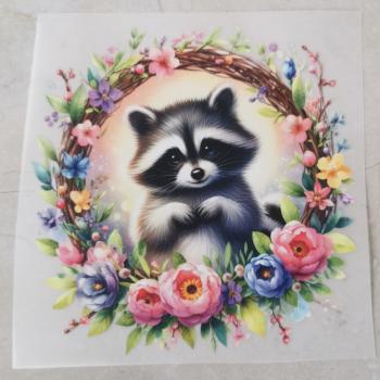 Bügelbild Frühlingskranz Waschbär