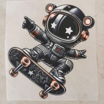 Bügelbild cooler Astronaut Skateboard