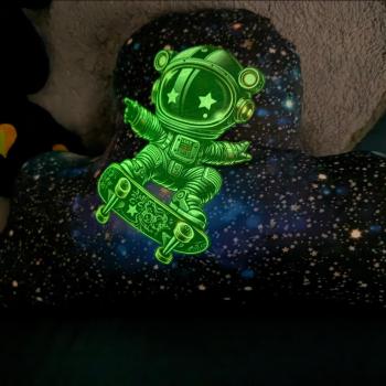 Preview: Bügelbild cooler Astronaut Skateboard