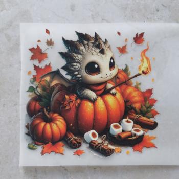 Bügelbild grauer Kürbisdrache