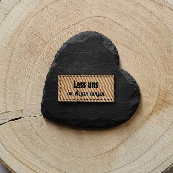 Label Lass uns im Regen tanzen