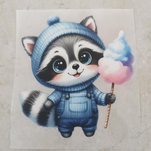 Bügelbild Waschbär mit Zuckerwatte