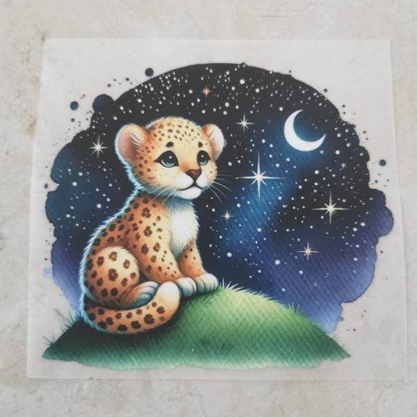 Bügelbild süßer Leopard Nachthimmel