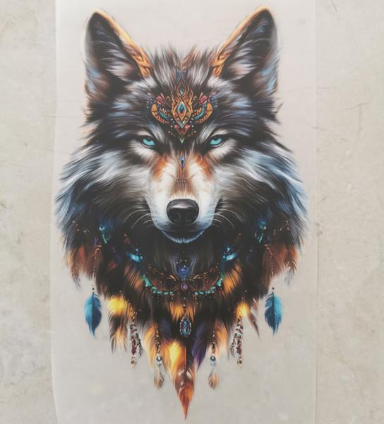 Bügelbild Wolfblick Federn