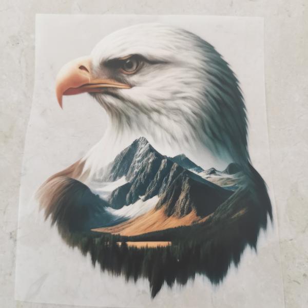 Bügelbild Adler Landschaft grün