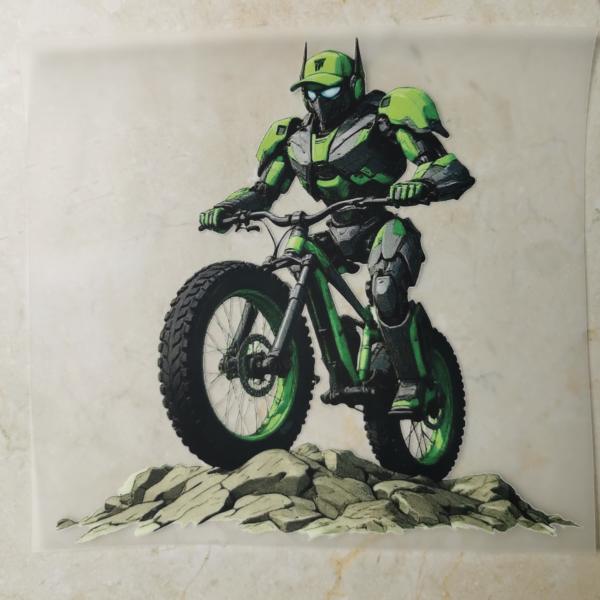 Bügelbild Biker-Robo grün