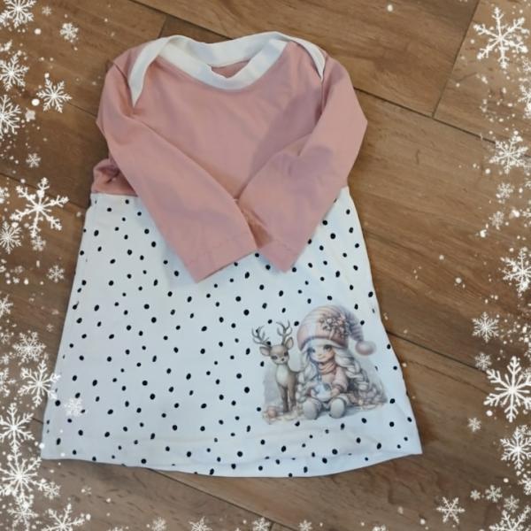 Bügelbild Rentierfreundin sitzend