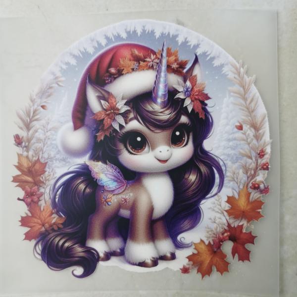 Bügelbild süßes Einhorn Weihnachtsmannmütze