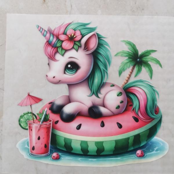 Bügelbild Meloneneinhorn auf Melonenschwimmring