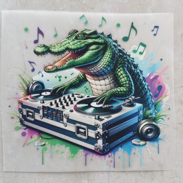 Bügelbild DJ-Krokodil