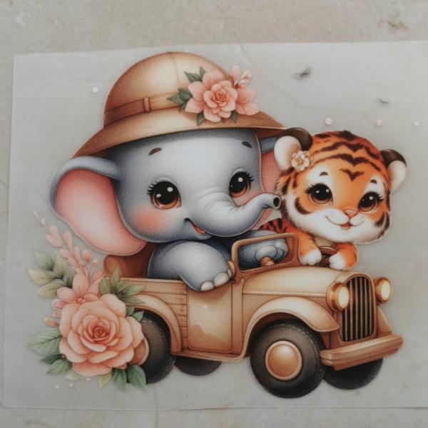 Bügelbild süße Safaritiere im Auto