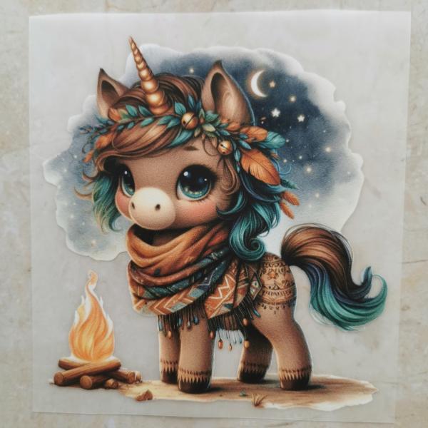 Bügelbild süßes Boho-Einhorn Nachthimmel