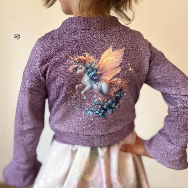 Bügelbild geflügeltes Einhorn Blumenranke