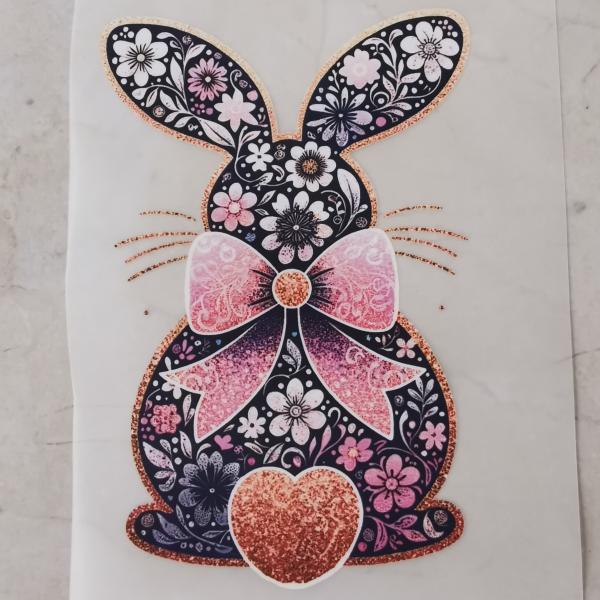 Bügelbild lilafarbene Hasensilhouette