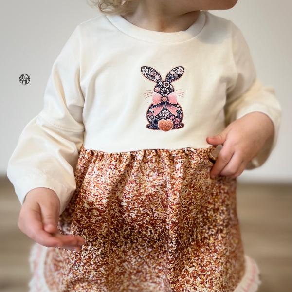 Bügelbild lilafarbene Hasensilhouette