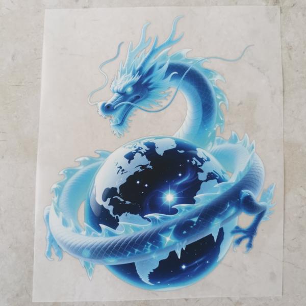 Bügelbild hellblauer Drache Erde