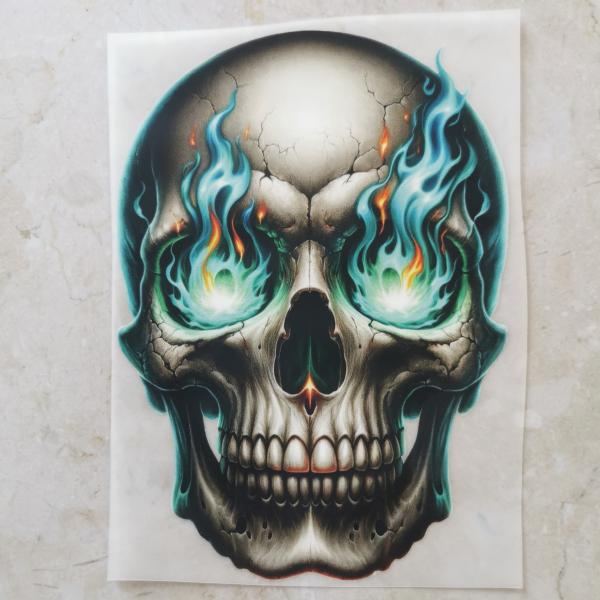 Bügelbild Flammenskull türkis-orange