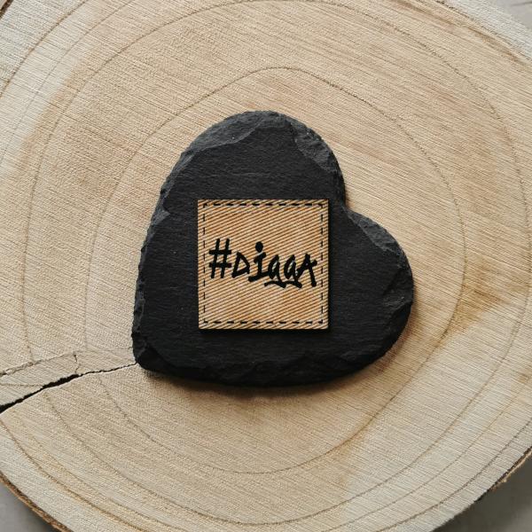 Label #Digga (Q)